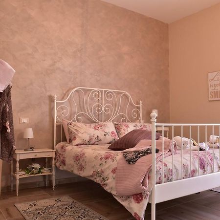 Casa Nina Bed and Breakfast Toirano Eksteriør billede