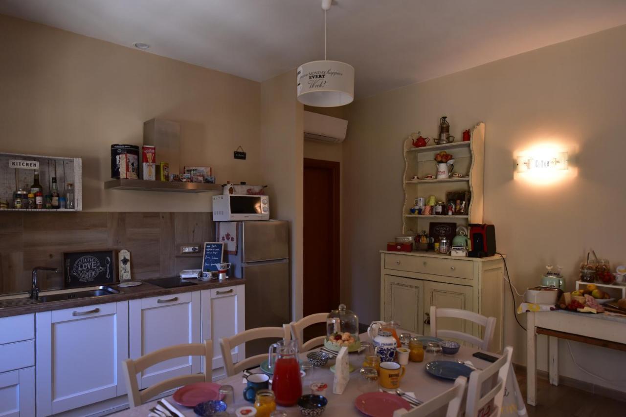 Casa Nina Bed and Breakfast Toirano Eksteriør billede