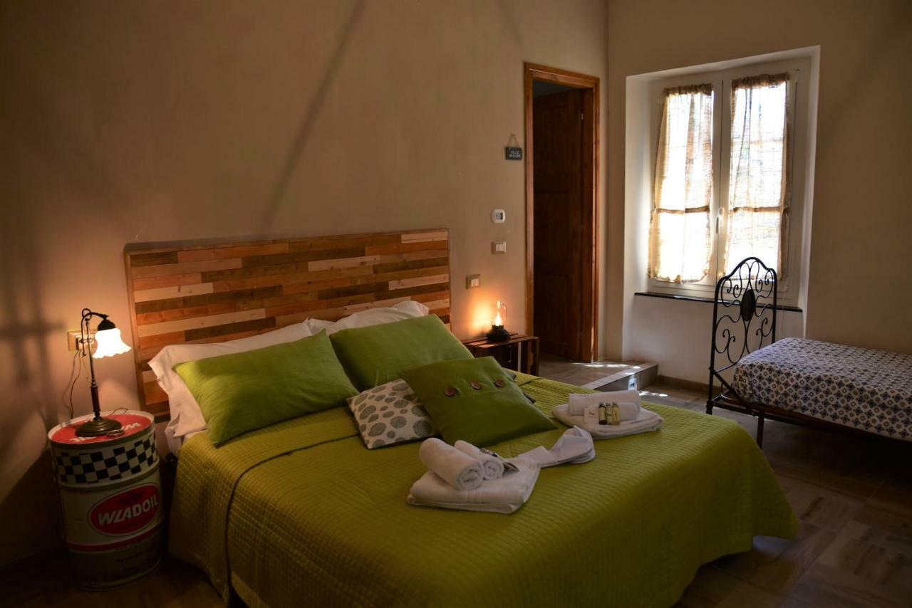 Casa Nina Bed and Breakfast Toirano Eksteriør billede