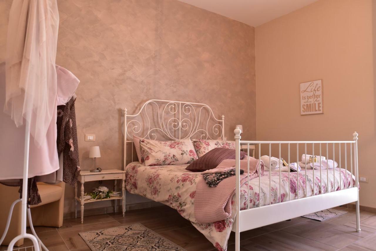 Casa Nina Bed and Breakfast Toirano Eksteriør billede